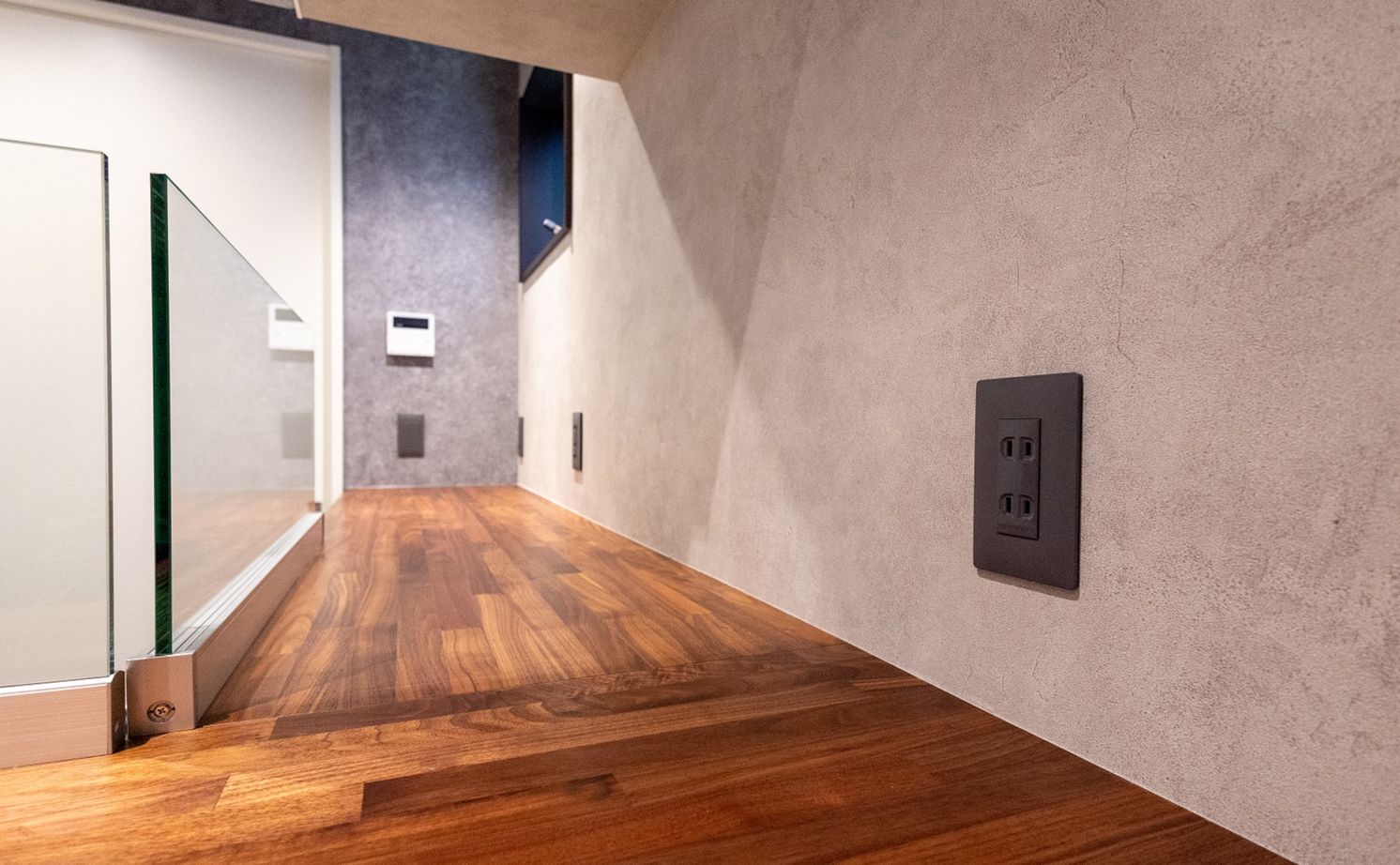 本間工務店 【松戸市/1000万円台/狭小地/2階リビング】敷地を無駄なく活用したビルトインガレージのある住まいの建築実例画像8