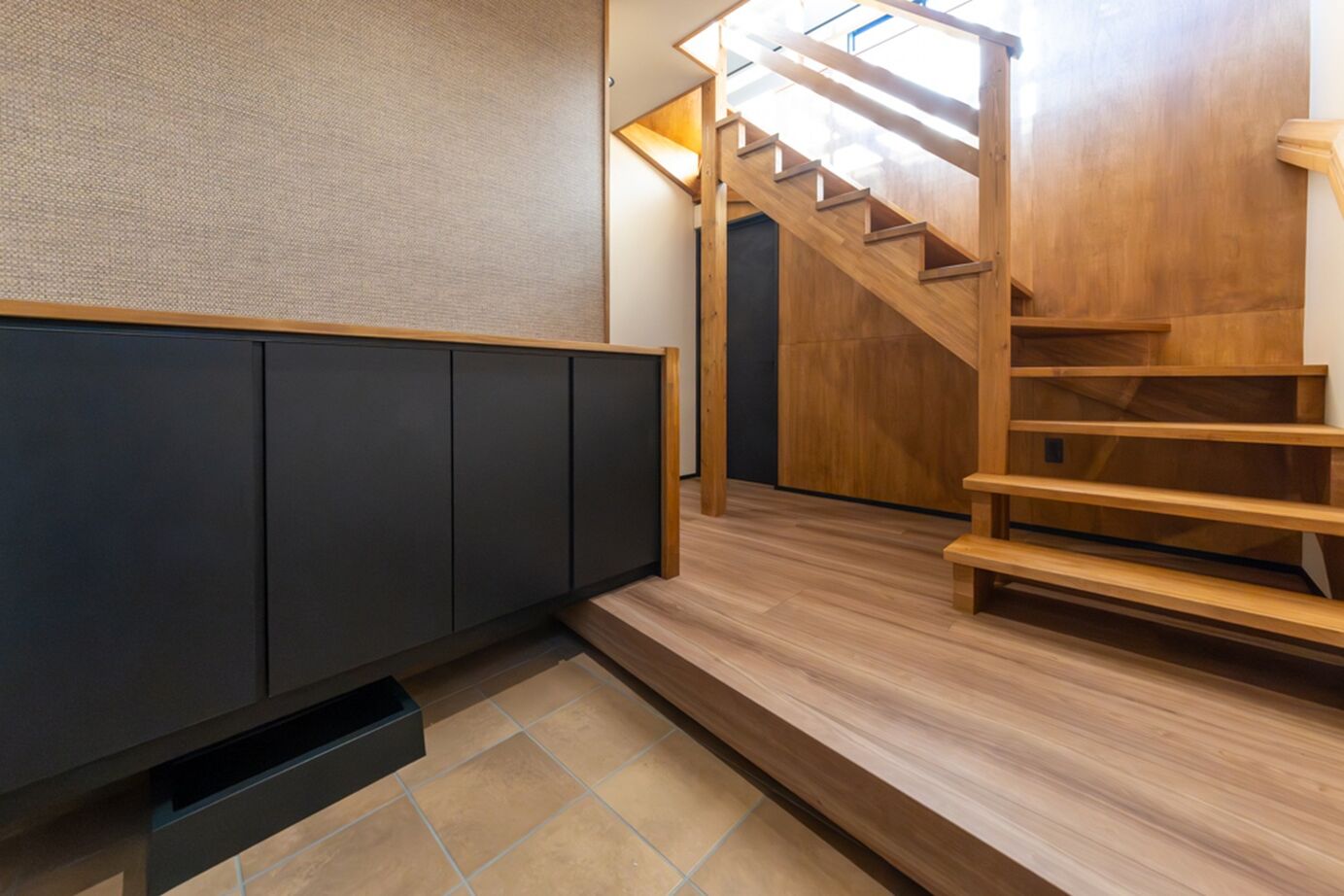 本間工務店 【千葉市/2階リビング/2000万円台】大きなバルコニー付きのリビングで、開放的な暮らしを楽しむの建築実例画像13