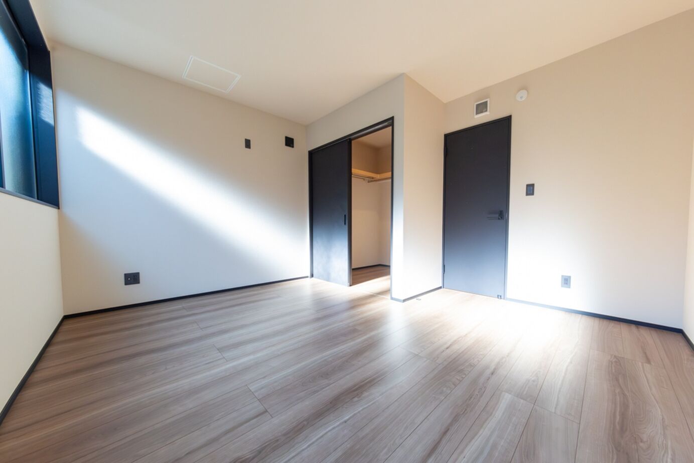 本間工務店 【千葉市/2階リビング/2000万円台】大きなバルコニー付きのリビングで、開放的な暮らしを楽しむの建築実例画像16