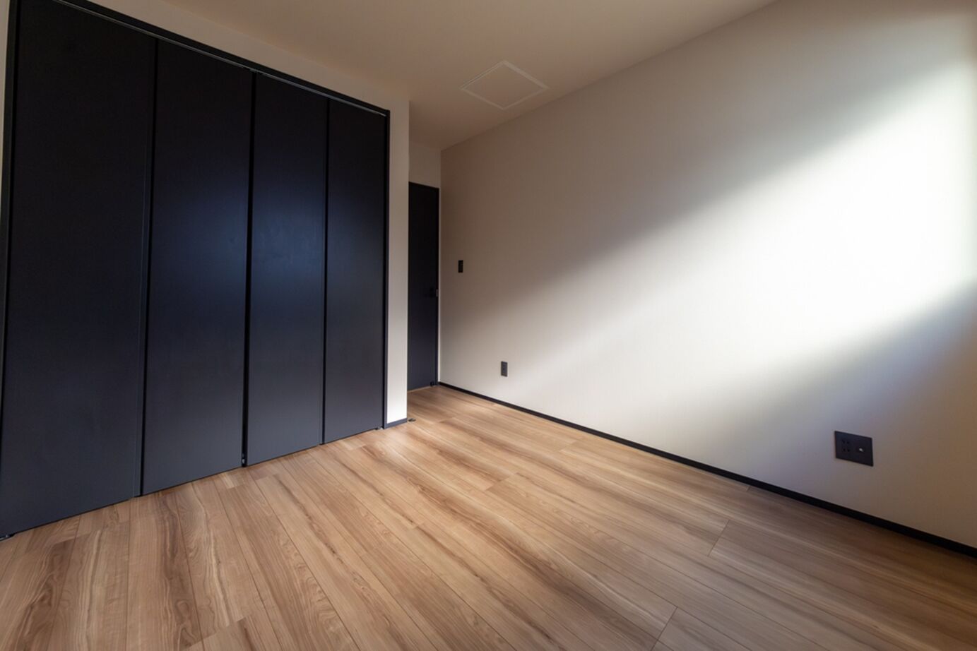 本間工務店 【千葉市/2階リビング/2000万円台】大きなバルコニー付きのリビングで、開放的な暮らしを楽しむの建築実例画像18