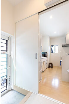 百年住宅 【静岡市｜鉄筋コンクリート造】子育てしやすい家事ラク動線が魅力。家族の笑顔を守る安心の家の建築実例画像6