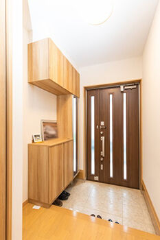 百年住宅 【豊川市｜鉄筋コンクリート造】耐震性と低ランニングコストが決め手に。趣味の映画を楽しむ安心の平屋の建築実例画像4