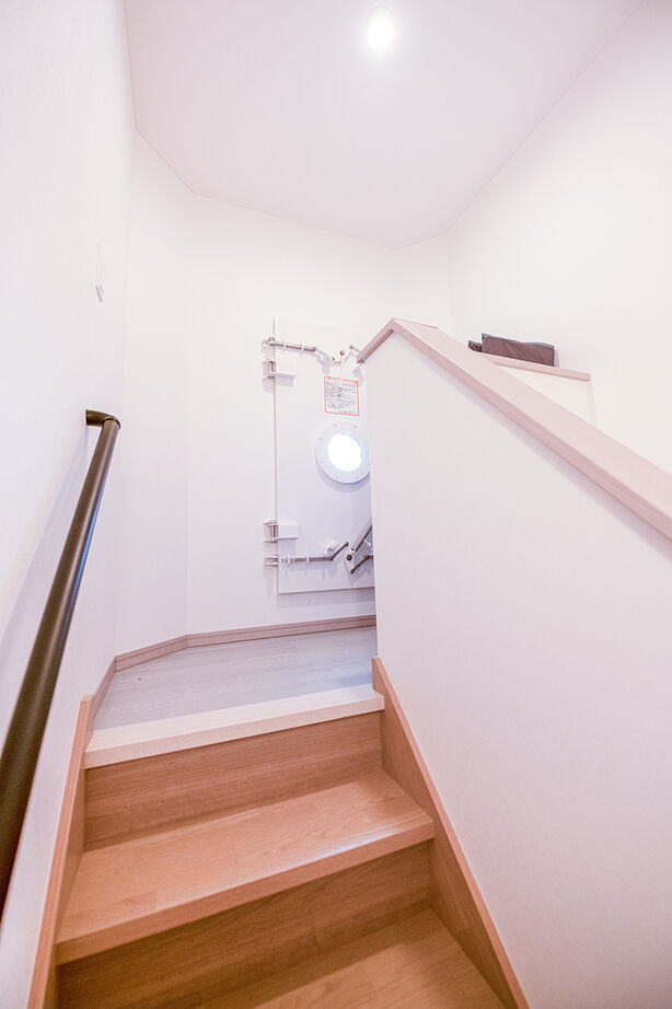 百年住宅 【静岡市｜鉄筋コンクリート造】海の眺望を重視！安全性も将来性も考慮した、海岸線に建つ2階リビングの家の建築実例画像6