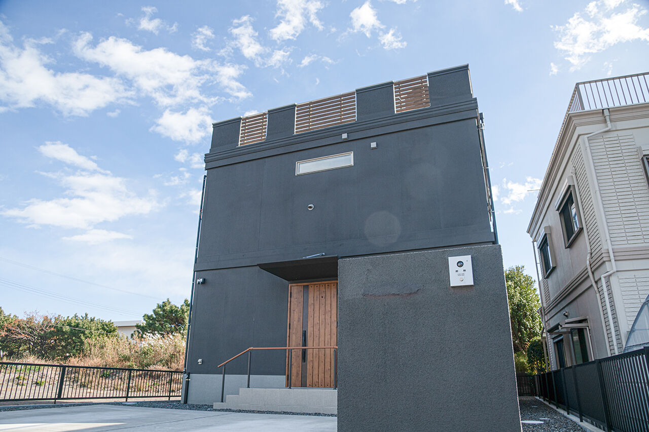 百年住宅 【静岡市｜鉄筋コンクリート造】海の眺望を重視！安全性も将来性も考慮した、海岸線に建つ2階リビングの家の建築実例画像10