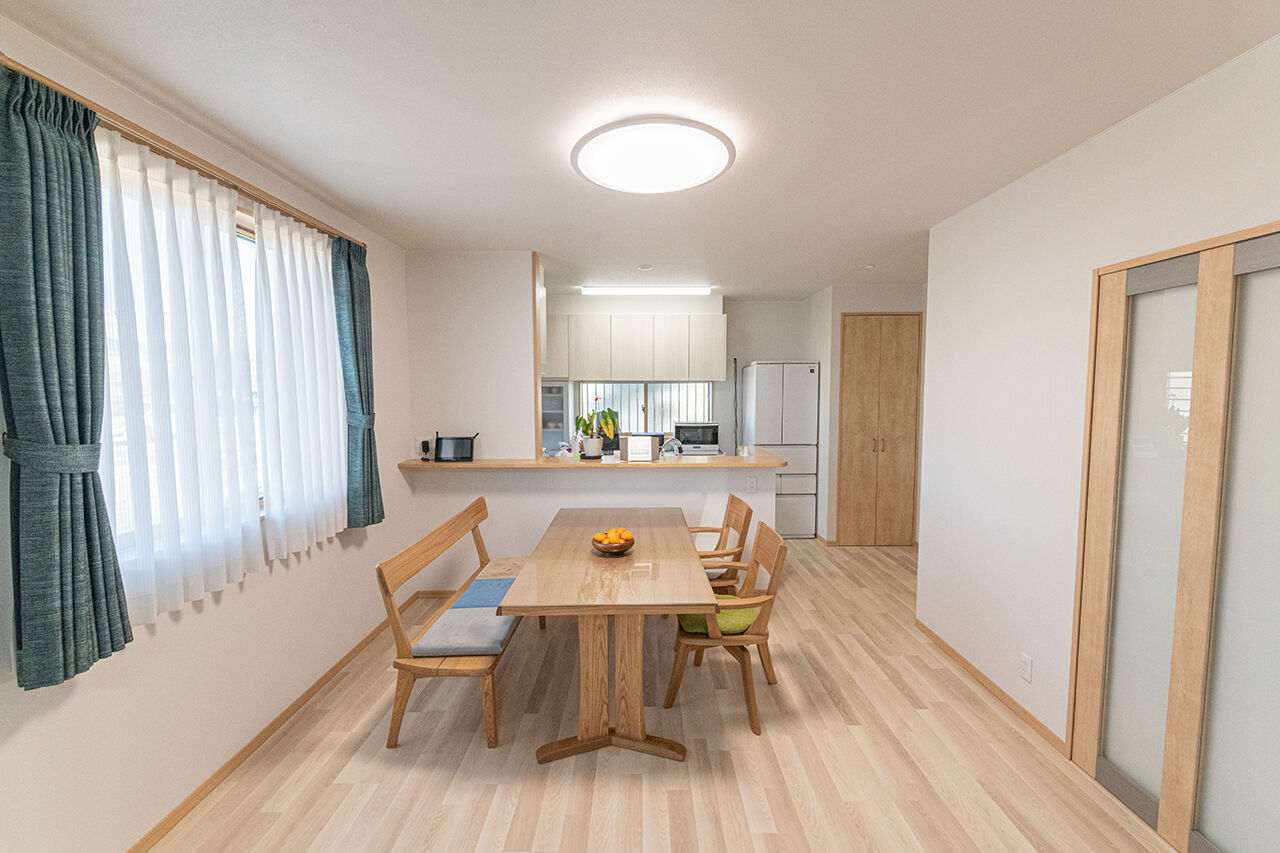 百年住宅 【御殿場市｜鉄筋コンクリート造】堅牢さと安心感、未来を見据えた選択で実現した、美しい赤レンガの家の建築実例画像4