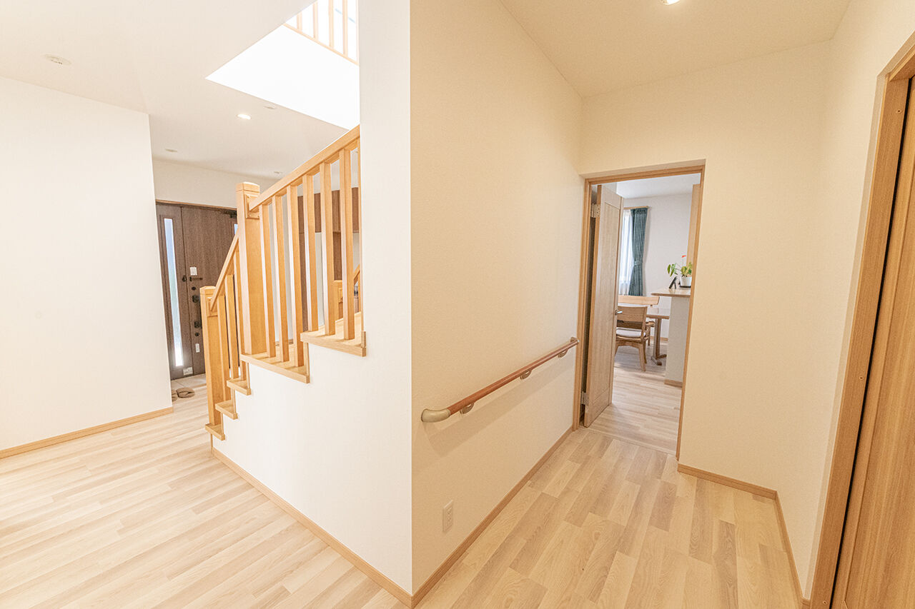 百年住宅 【御殿場市｜鉄筋コンクリート造】堅牢さと安心感、未来を見据えた選択で実現した、美しい赤レンガの家の建築実例画像6