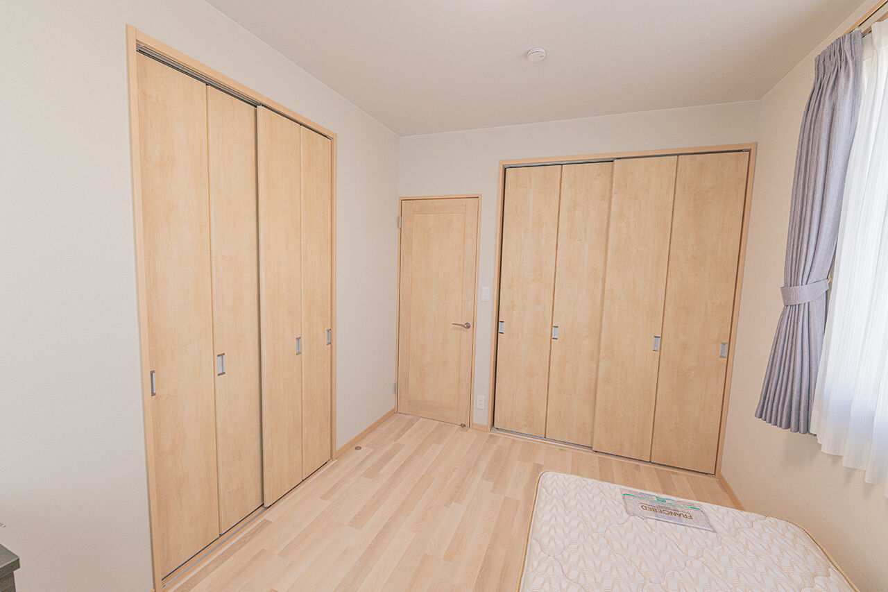 百年住宅 【御殿場市｜鉄筋コンクリート造】堅牢さと安心感、未来を見据えた選択で実現した、美しい赤レンガの家の建築実例画像8