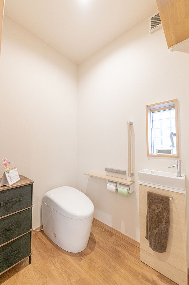 百年住宅 【御殿場市｜鉄筋コンクリート造】堅牢さと安心感、未来を見据えた選択で実現した、美しい赤レンガの家の建築実例画像9