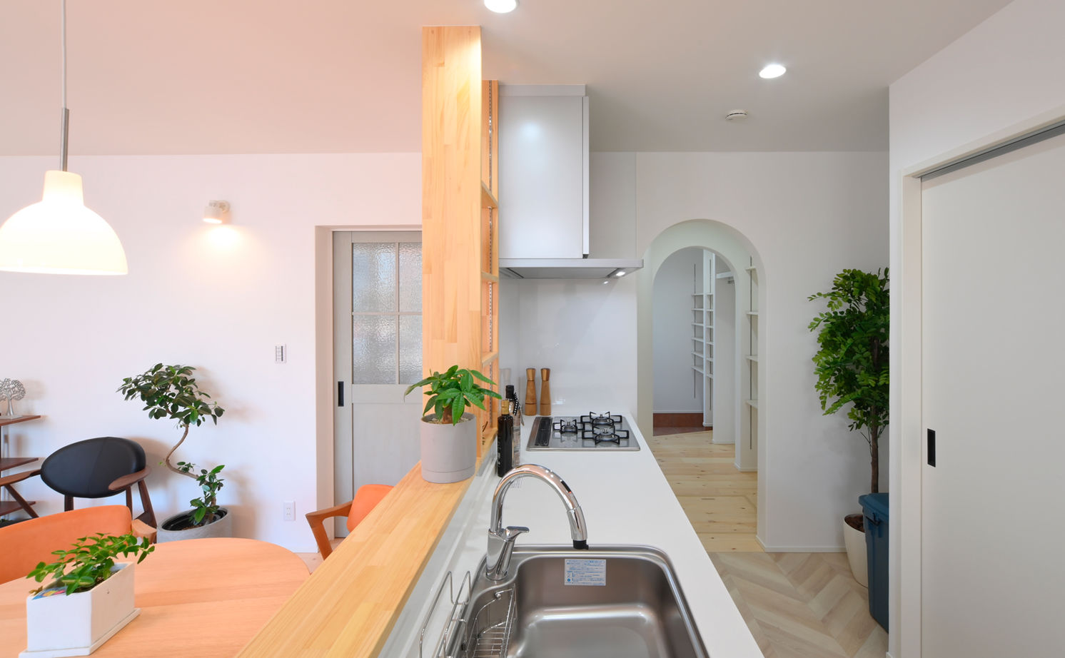 オーパス スタイル 【2000万円台/3LDK/30坪台】LDKとつながるウッドデッキやキッズスペースが楽しい、家族が集う住まいの建築実例画像12