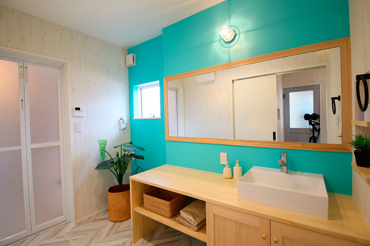 オーパス スタイル 【平屋/ビルトインガレージ/3LDK/30坪台】平屋でも開放的なリビングを実現！カリフォルニアスタイルの家 の建築実例画像7