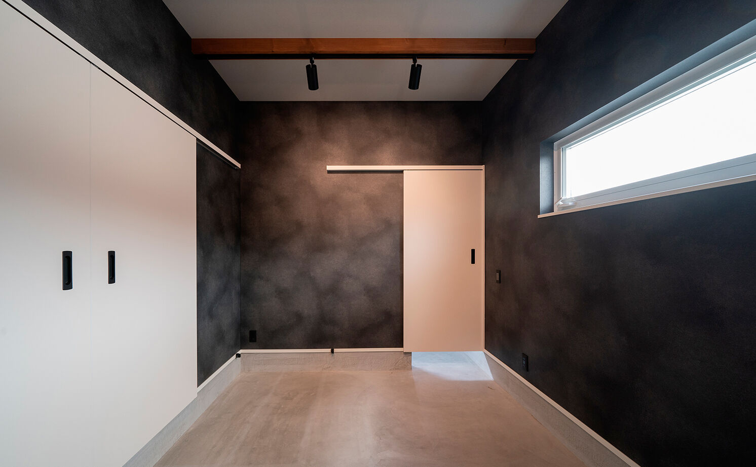 オーパス スタイル 【2000万円台/平屋/2LDK/20坪台】二人暮らしにちょうどいいコンパクトな平屋。ドッグランに土間スペースもの建築実例画像2