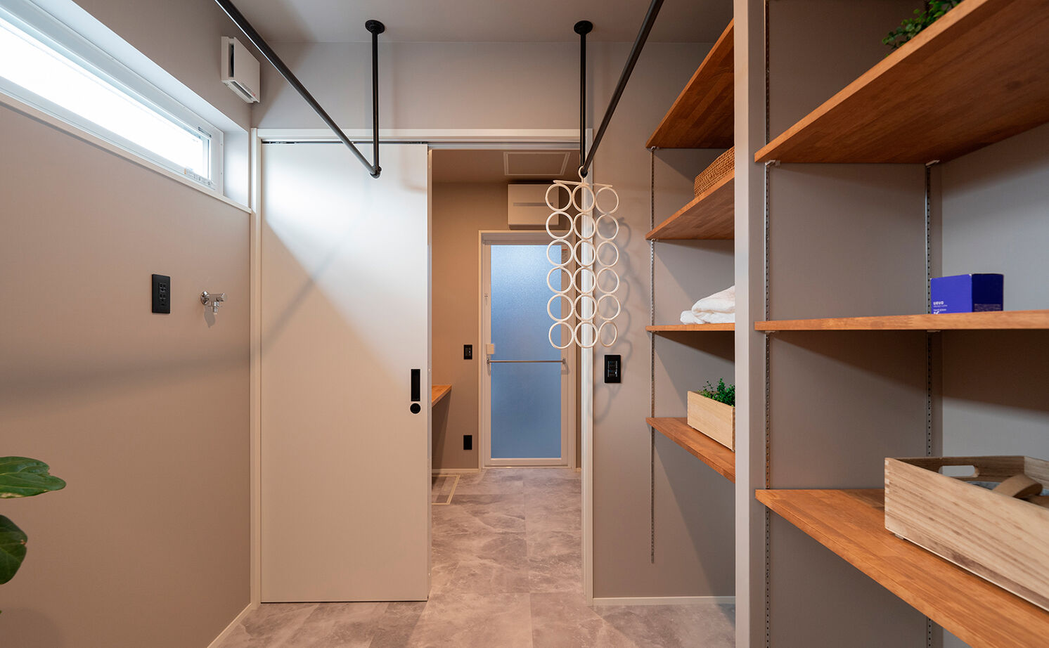 オーパス スタイル 【2000万円台/平屋/2LDK/20坪台】二人暮らしにちょうどいいコンパクトな平屋。ドッグランに土間スペースもの建築実例画像7