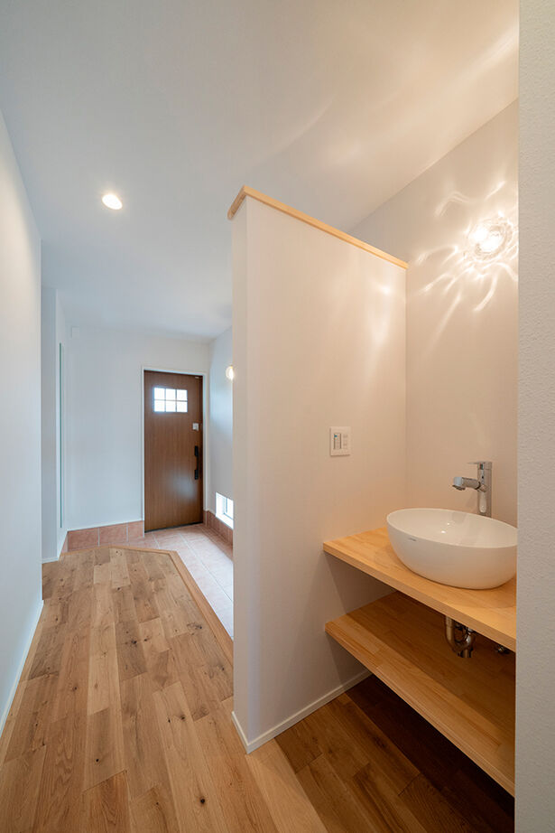 オーパス スタイル 【2000万円台/平屋/3LDK/20坪台】可愛い外観が目を惹くおしゃれな南欧風平屋。ママ目線の家事動線に注目！の建築実例画像7