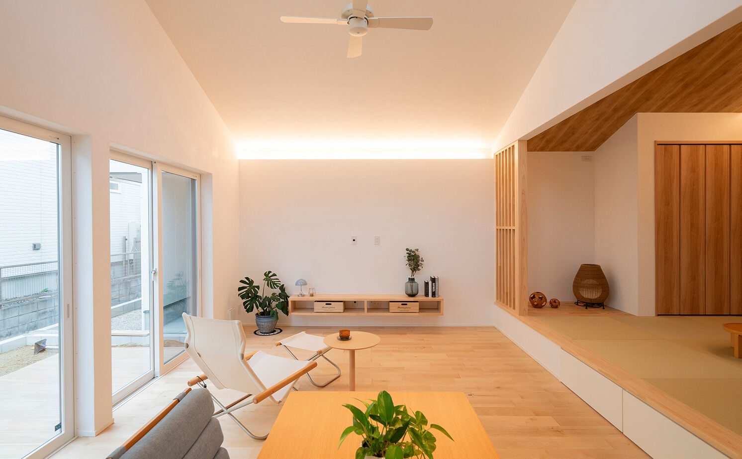 オーパス スタイル 【2000万円台/平屋/30坪台/理想の間取り】自然素材×和モダンなデザインが落ち着く平屋。オープンな間取りの建築実例画像10