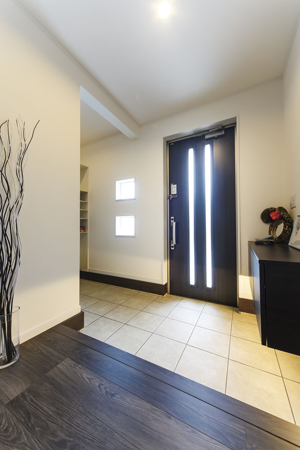 アイムの家　宮城 【本体1960万円・間取り有】技あり設計！緩やかに繋がるキッチン、リビング、小上がり和室の動線に注目しての建築実例画像3