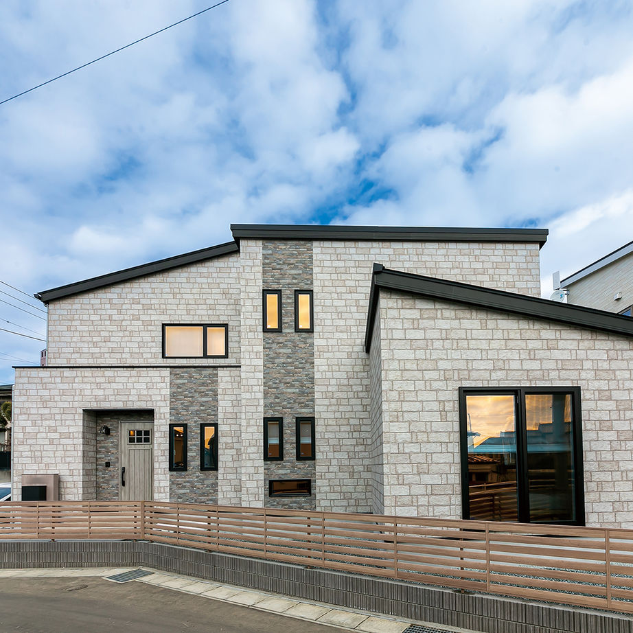 アイムの家　宮城 【2500～3000万円・間取り有】家づくりを存分に楽しんで実現。「好き」を全部詰め込んだ住まいの建築実例画像1