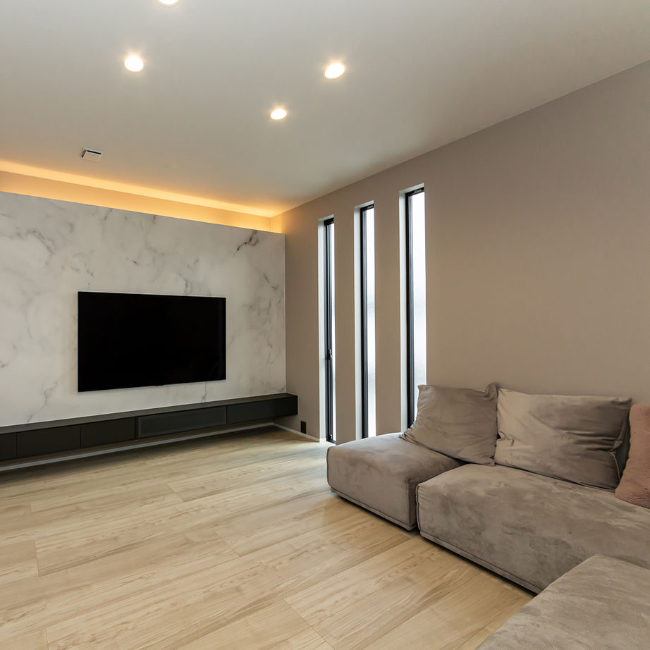 アイムの家　宮城 【2000～2500万円】ダイニングとタイルデッキがつながる、開放感と遊びゴコロが自慢の住まいの建築実例画像7