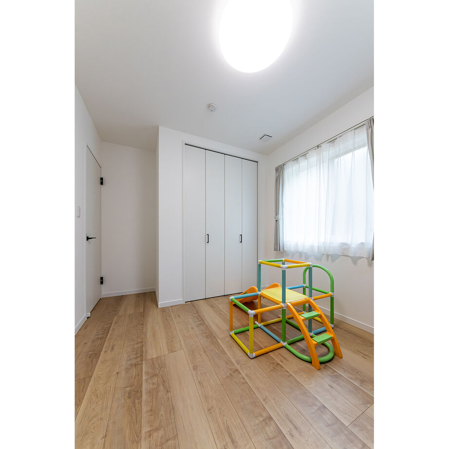 アイムの家　宮城 【2000～2500万円・間取り有】白と木目が調和する寛ぎの空間。日々の家事のしやすさにも配慮の建築実例画像7