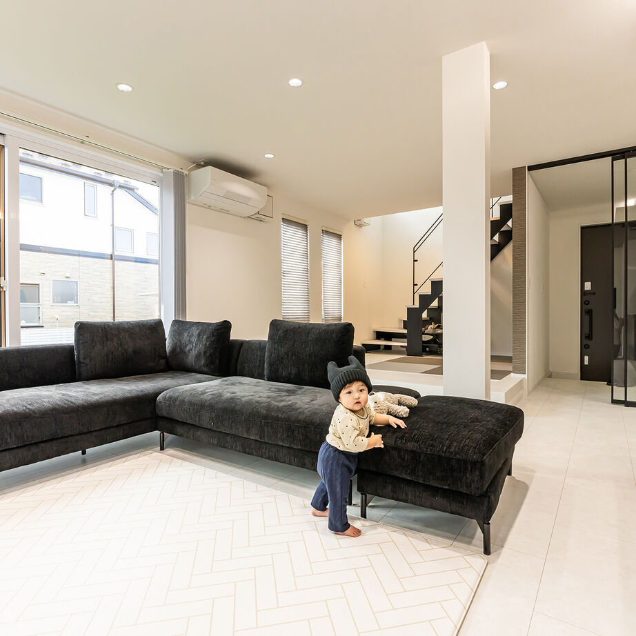 アイムの家　宮城 【2000～2500万円・間取り有】白が映える個性的なフォルム。水まわりの動線に配慮した居心地のよい家の建築実例画像3