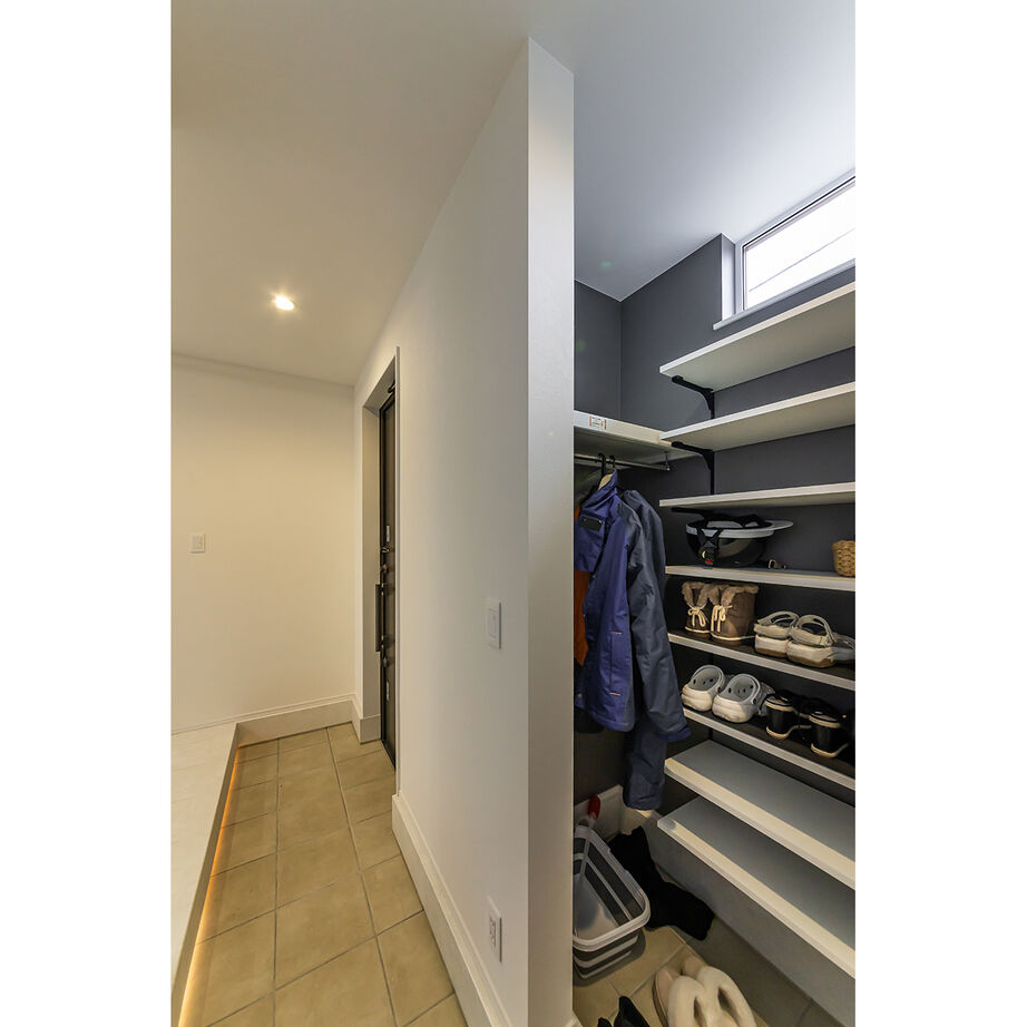 アイムの家　宮城 【2000～2500万円・間取り有】白が映える個性的なフォルム。水まわりの動線に配慮した居心地のよい家の建築実例画像10