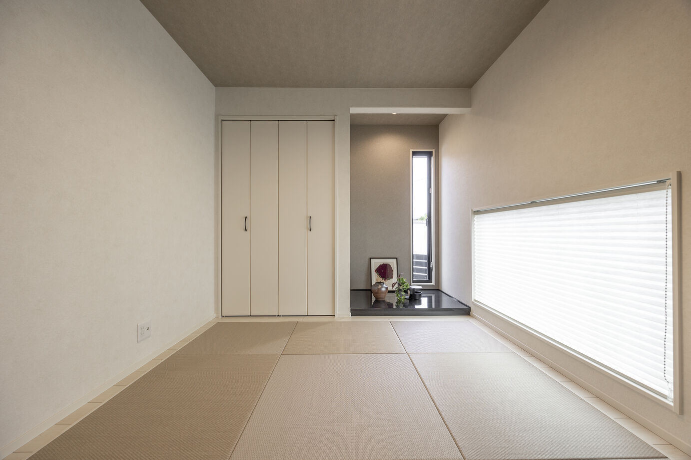 鬼丸ホーム 【ガレージ×テラス】ストレスフリーで快適に暮らすことのできるお洒落な家の建築実例画像6