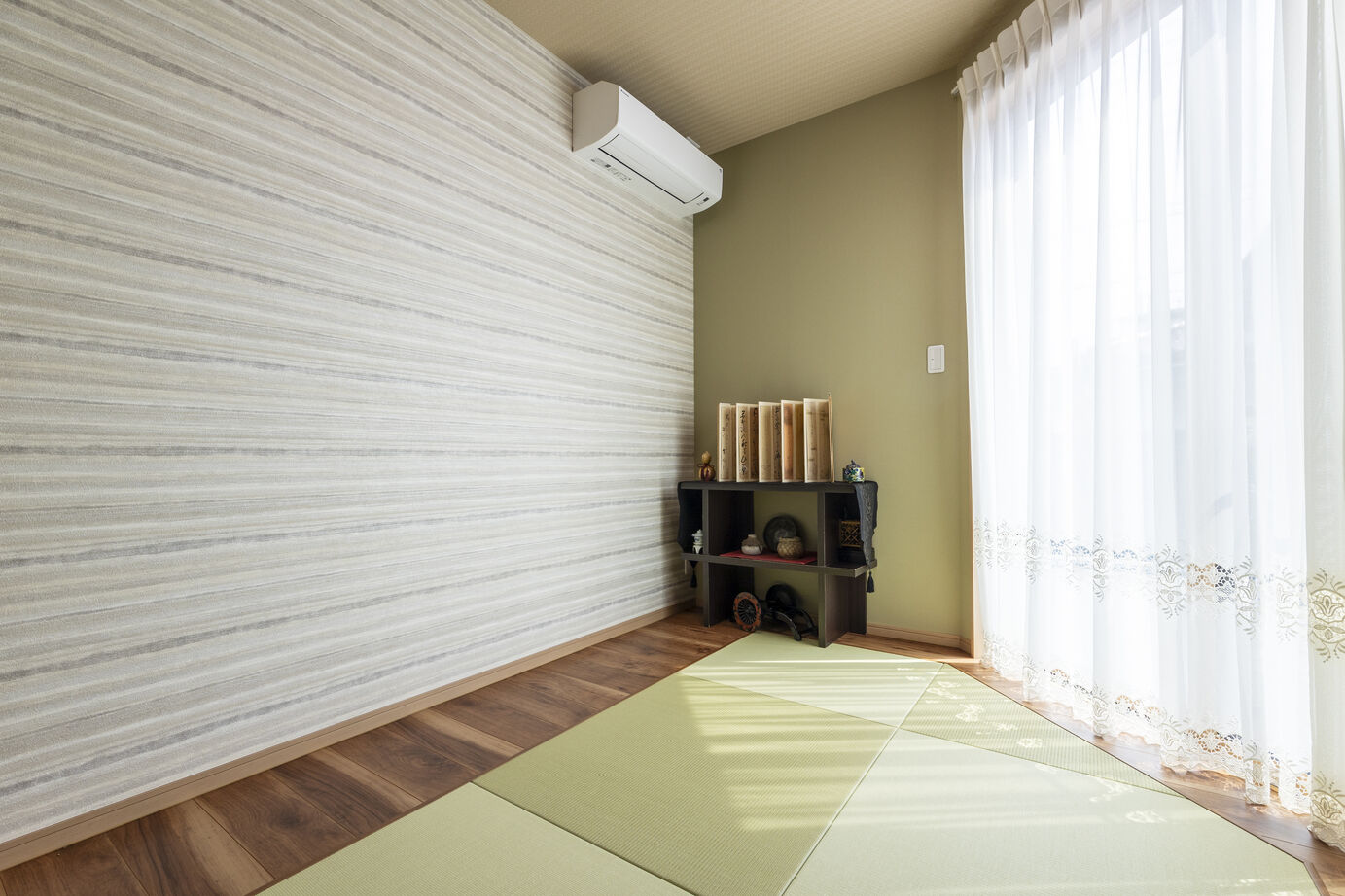 鬼丸ホーム 【アンティーク調】家族みんなが満足のいく希望のテイストを実現の建築実例画像5