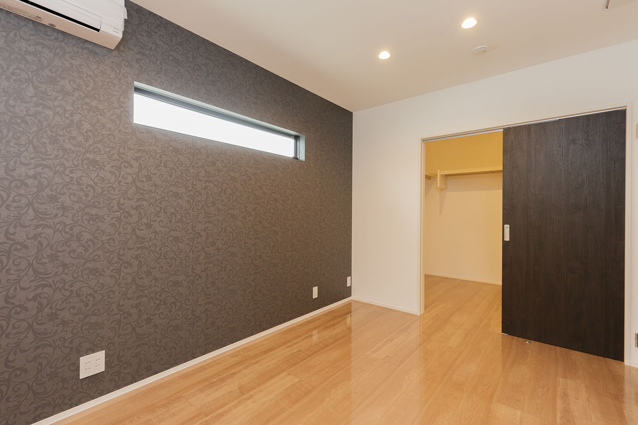 鬼丸ホーム 【平屋×ホテルライクなインテリア×29.3帖のLDK】家族の暮らしを大きく変える、憧れの平屋の建築実例画像8