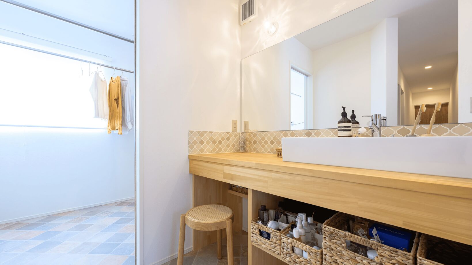 オールハウジング ゆっくり時が流れるプロヴァンススタイル　自分らしく、ゆったりとした空間にの建築実例画像6