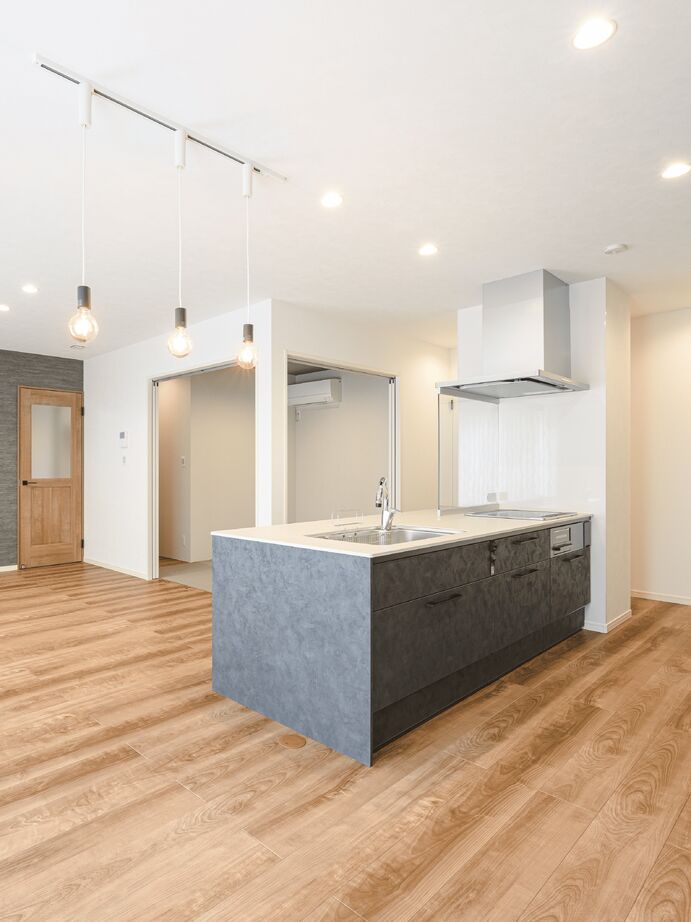 オールハウジング 自然と調和し、家事ラクで暮らす平屋　とにかく時短！家事ラクラク動線ハウスの建築実例画像4