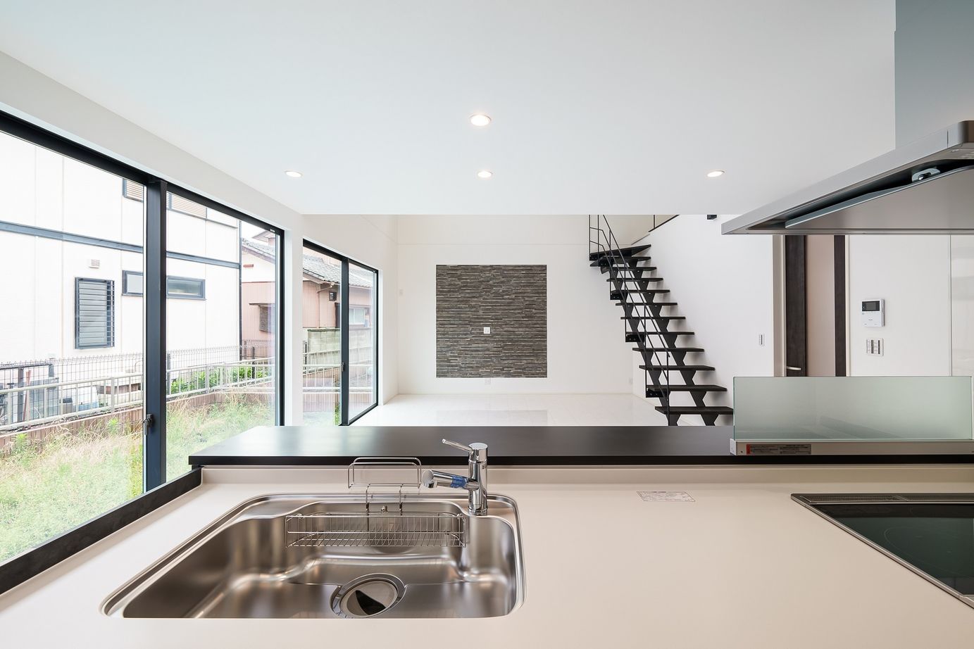 オールハウジング 抜け感がつなぐホテルライクハウス　キーワードは「大空間」の建築実例画像3