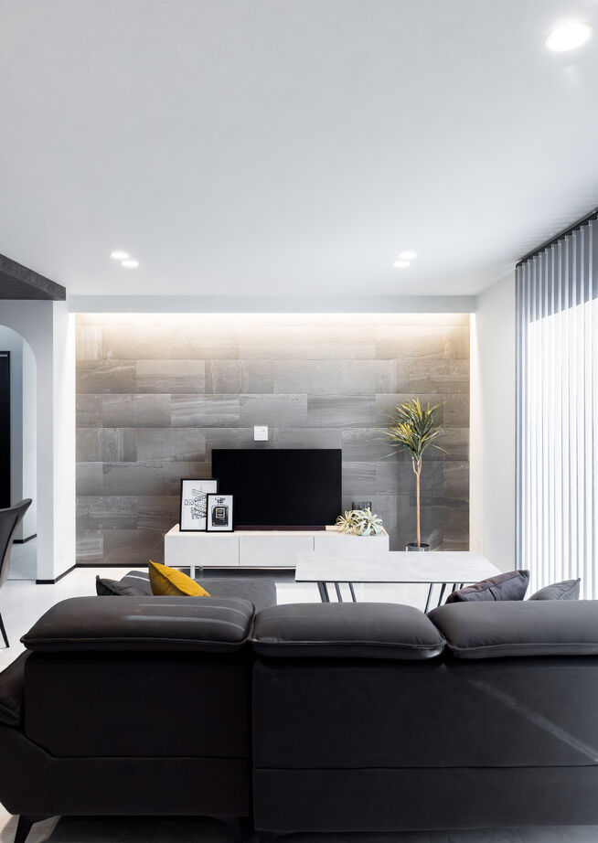 オールハウジング 直線が美しいラグジュアリー×モダン　ガレージハウス　日常に溶け込むプライベートホテル　の建築実例画像3