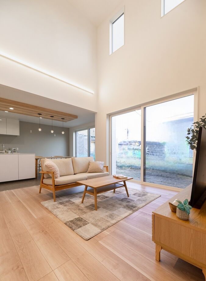 オールハウジング OPEN GARAGE ＆ DOUBLE HEIGHT HOUSE　白が美しいオープンガレージハウスの建築実例画像5