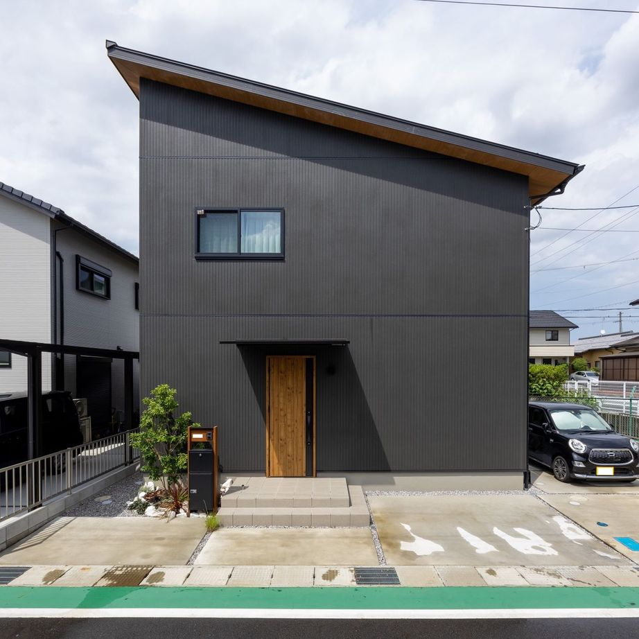 アサヒ開発 【草津市｜子育て｜間取り図あり】回遊動線でぐるぐるつながる、暮らしやすく、楽しい間取りの建築実例画像2