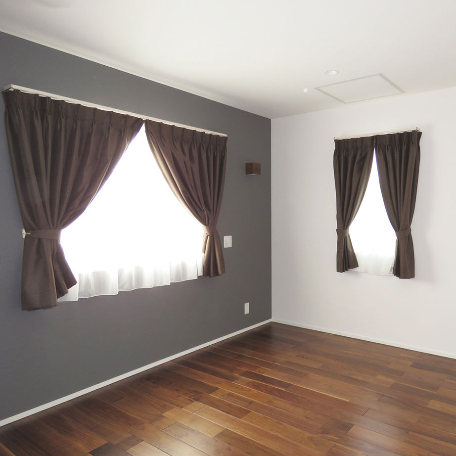 ササキハウス 【天童市/二世帯同居/間取図有/５K以上/6人家族】 「Stylish Modern」ビルトインガレージのある二世帯住宅の建築実例画像7