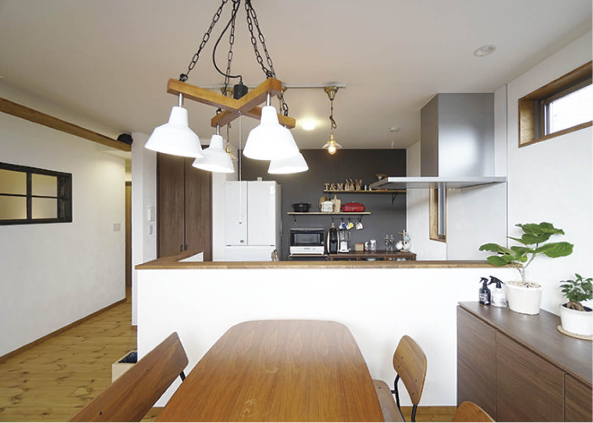 ナカミチホーム 【2000万円台/間取り図有/ペット/二世帯 】ペットと暮らす、こだわりの造作がたくさん詰まった二世帯住宅の建築実例画像4