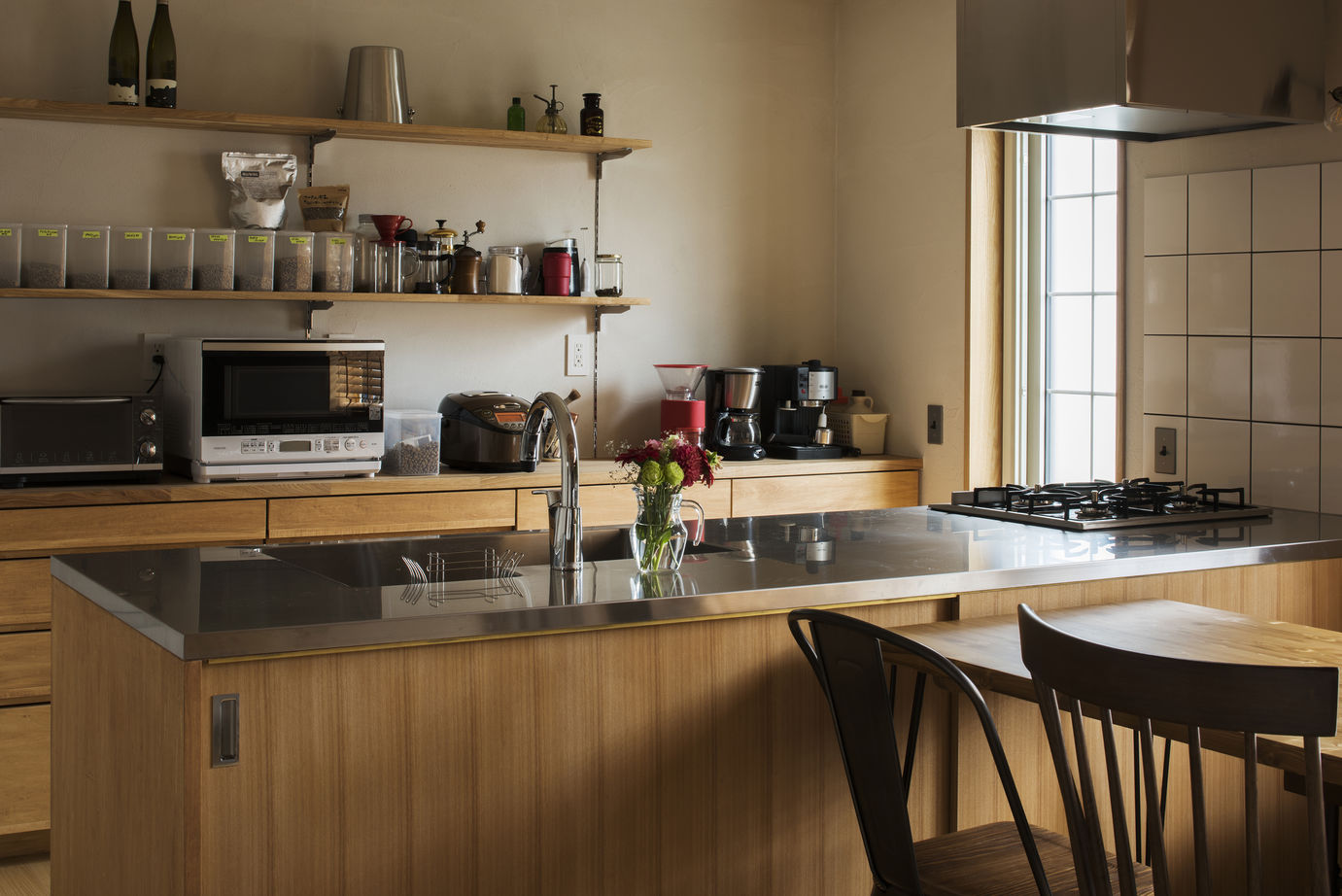 大元工務店 <北広島市/無垢材/造作キッチン>ひとつひとつ自分たちで紡いだ、年数が経つほど味わい増す家の建築実例画像8