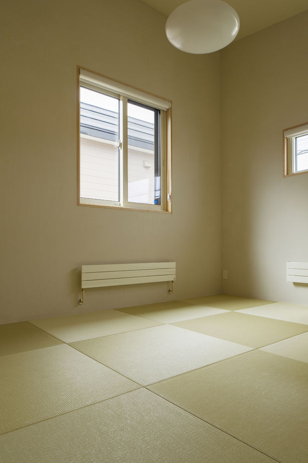 大元工務店 <千歳市/2階リビング/ビルドインガレージ>住宅街でも開放感を感じる、お気に入りの我が家の建築実例画像4