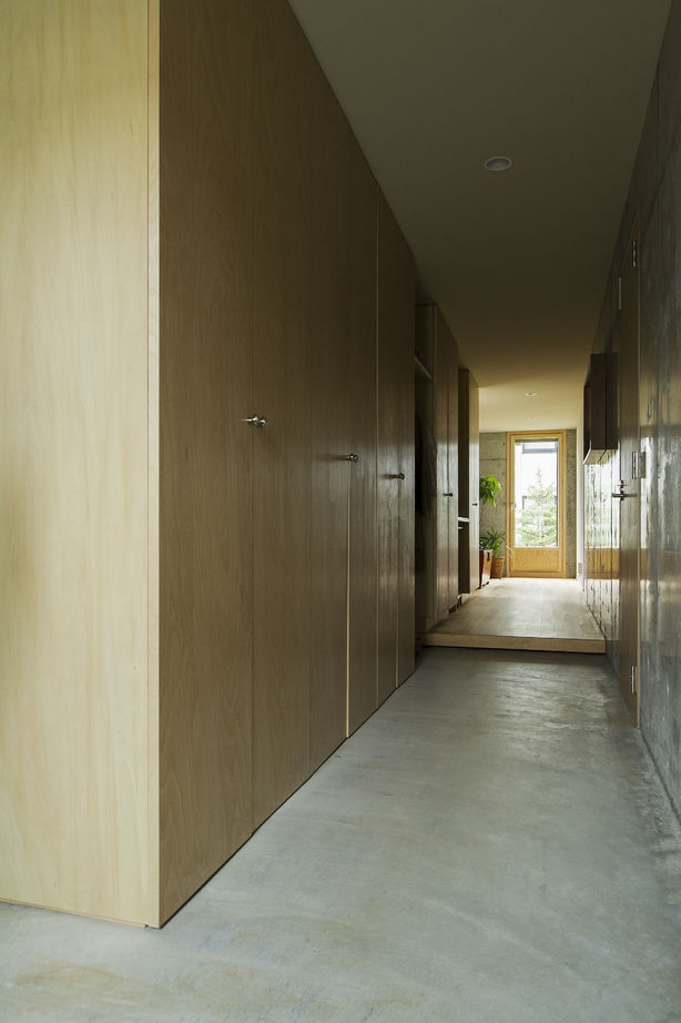 大元工務店 <千歳市/2階リビング/ビルドインガレージ>住宅街でも開放感を感じる、お気に入りの我が家の建築実例画像9