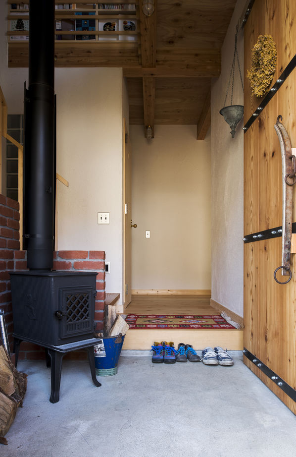 大元工務店 <札幌市/無垢材/2階リビング/薪ストーブ>建ててるときも建てた後もずっと永く愛着が持てる家の建築実例画像9