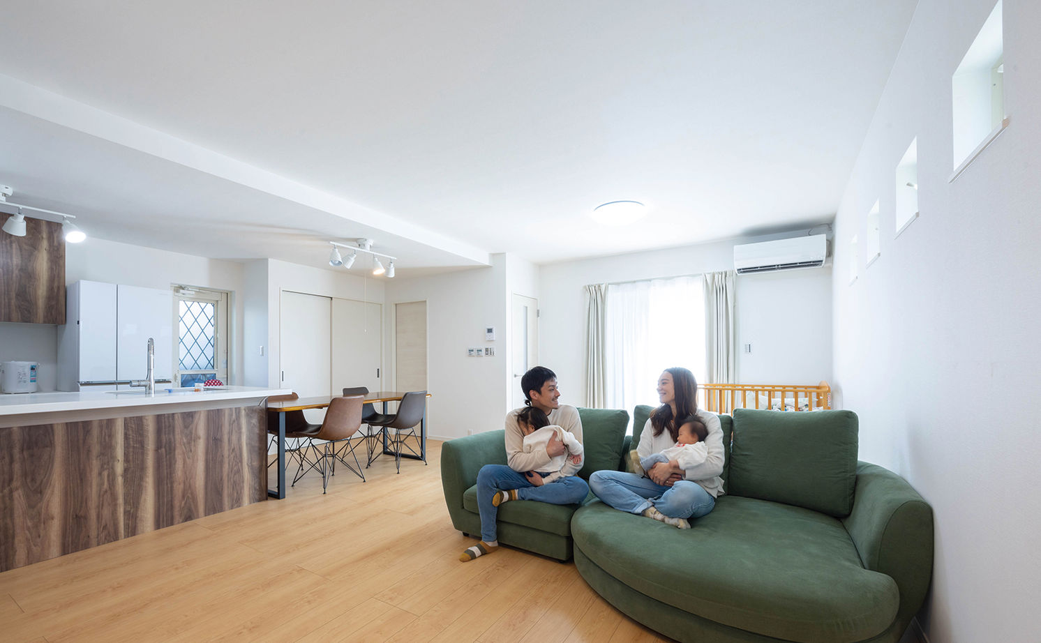 H.B.HOMES（エイチビーホームズ） 【大阪府／約31坪／平屋】暮らしやすさを追求しつつも、「いつも家族と一緒に」を実現した平屋の住まいの建築実例画像2