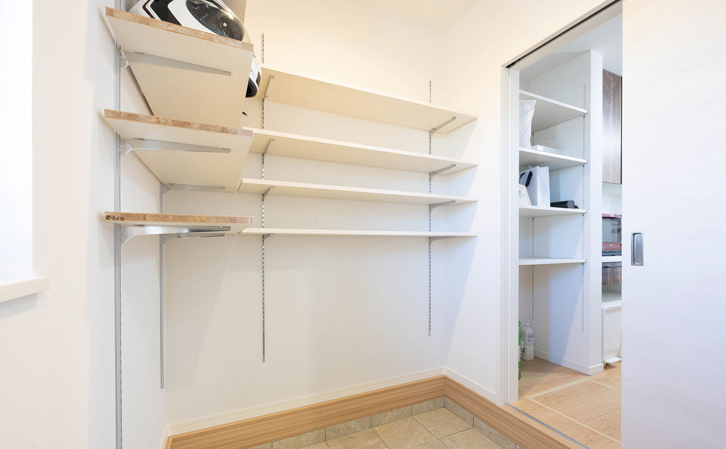 H.B.HOMES（エイチビーホームズ） 【大阪府／約31坪／平屋】暮らしやすさを追求しつつも、「いつも家族と一緒に」を実現した平屋の住まいの建築実例画像5