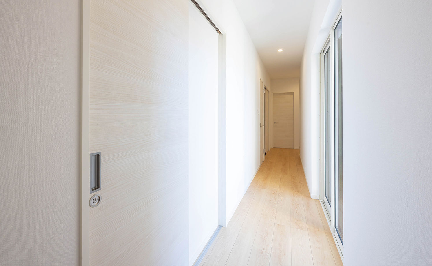 H.B.HOMES（エイチビーホームズ） 【大阪府／約31坪／平屋】暮らしやすさを追求しつつも、「いつも家族と一緒に」を実現した平屋の住まいの建築実例画像8