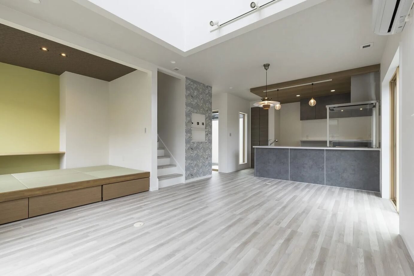 サイエンスＬＤホーム 【兵庫県/2000万円台/3人家族】中庭と吹抜けが魅力のナチュラルモダンなお家の建築実例画像2