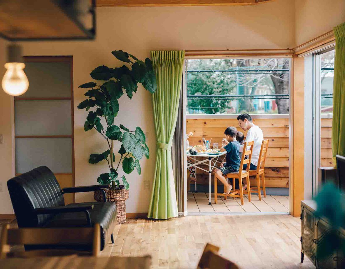 スタジオCoCo-Li 一級建築士事務所 【2000万円台|20坪台|間取|ロフト|バルコニー】無垢の床で素足が気持ち良い 子供の遊び心がくすぐられる家の建築実例画像3