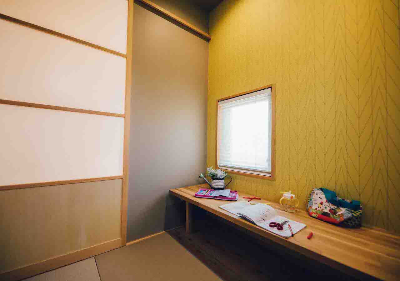 スタジオCoCo-Li 一級建築士事務所 【2000万円台|20坪台|間取|ロフト|バルコニー】無垢の床で素足が気持ち良い 子供の遊び心がくすぐられる家の建築実例画像5