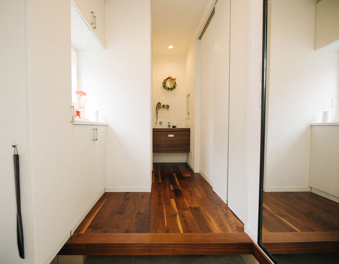 スタジオCoCo-Li 一級建築士事務所 【太陽光発電/2760万円/30坪/吹抜け】庭に桜と紅葉を植え子供と一緒に季節を楽しめるコテージ風の家の建築実例画像9