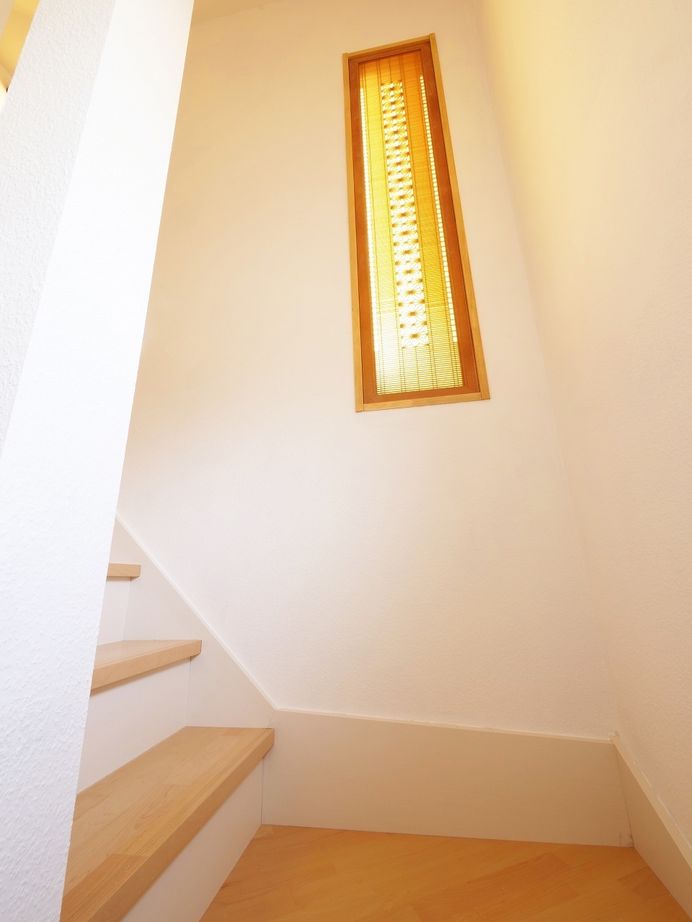 スタジオCoCo-Li 一級建築士事務所 【4000万円台/40坪台/間取り/バルコニー】秘密基地のような小屋裏、家庭菜園とみんなが楽しめる二世帯住宅の建築実例画像6