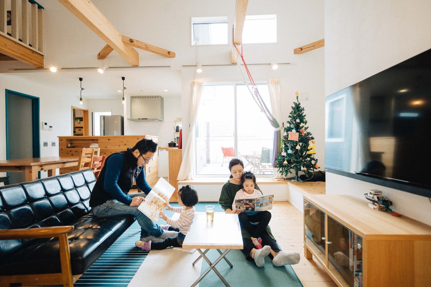 スタジオCoCo-Li 一級建築士事務所 【4000万円台/40坪台/間取り/バルコニー】秘密基地のような小屋裏、家庭菜園とみんなが楽しめる二世帯住宅の建築実例画像13