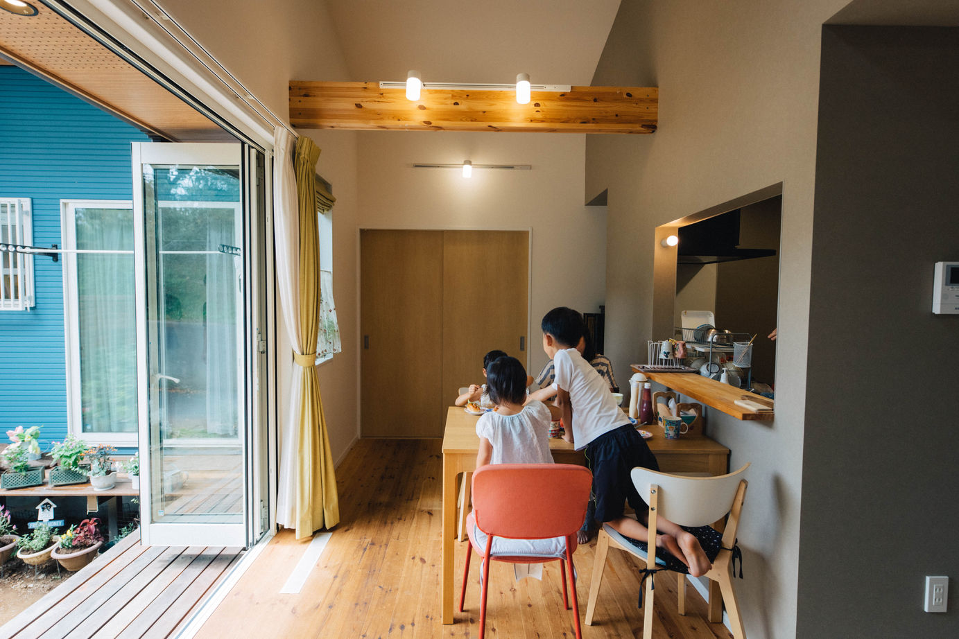 スタジオCoCo-Li 一級建築士事務所 【1940万円|20坪台|平屋|ロフト】孫と遊んだりアトリエで趣味に没頭したり。日々を大切に暮らせる終の棲家の建築実例画像3