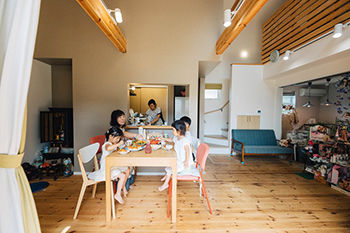 スタジオCoCo-Li 一級建築士事務所 【1940万円|20坪台|平屋|ロフト】孫と遊んだりアトリエで趣味に没頭したり。日々を大切に暮らせる終の棲家の建築実例画像11